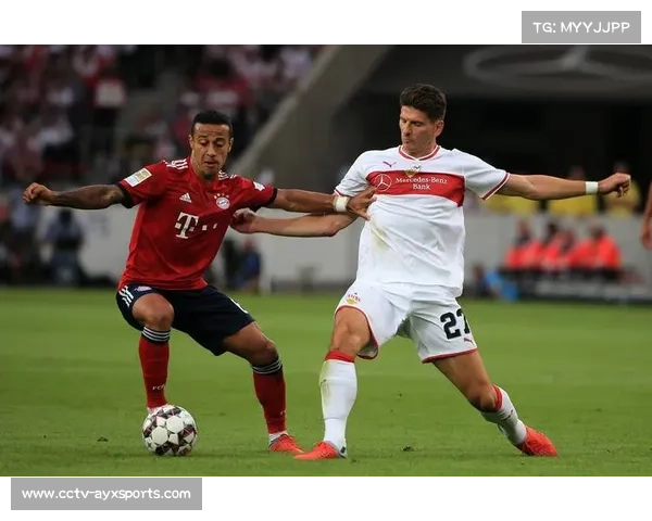 埃因霍温vs拜仁：控球与反击的节奏转换考验